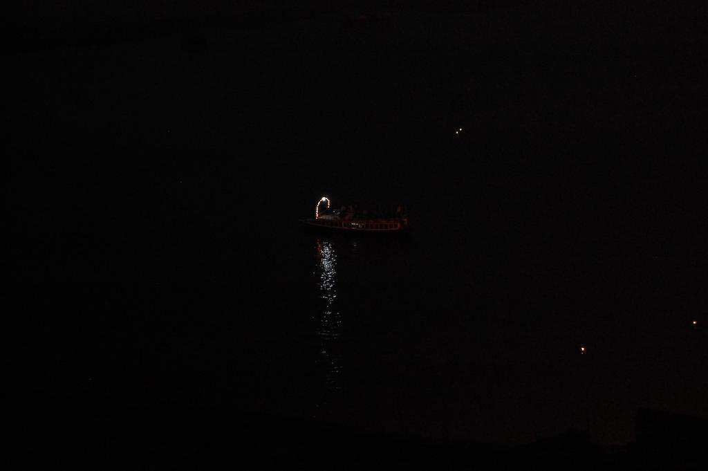 Puja Guest House Varanasi Bagian luar foto