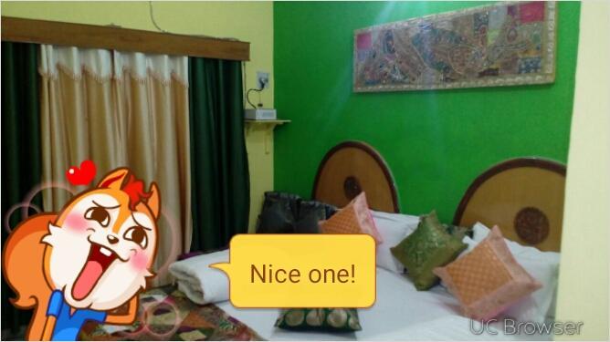 Puja Guest House Varanasi Bagian luar foto
